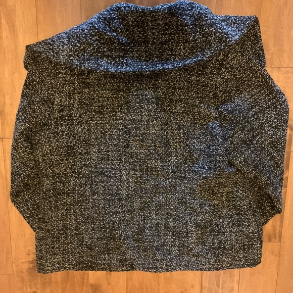 Tweed Like Plus Size Short Coat - Picture 3 of 3